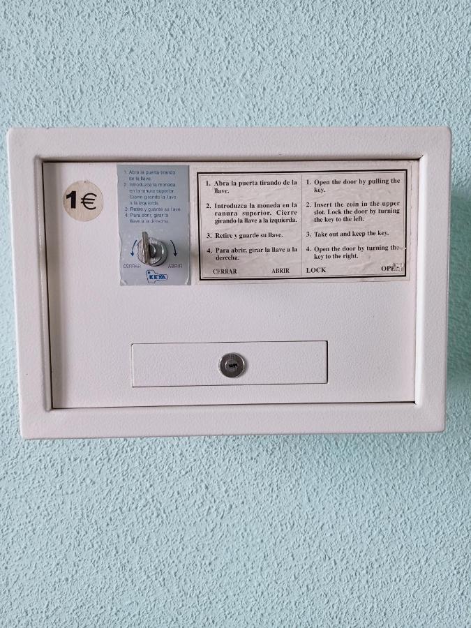 Hostal Machin Madrid Exterior foto